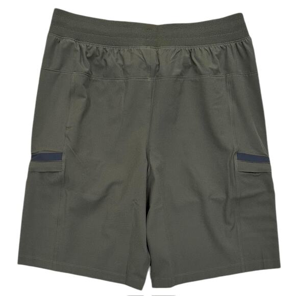 Under Armour Men's Sportstyle Elite Activewear Stretchy Cargo Shorts in Olive - Picture 3 of 7